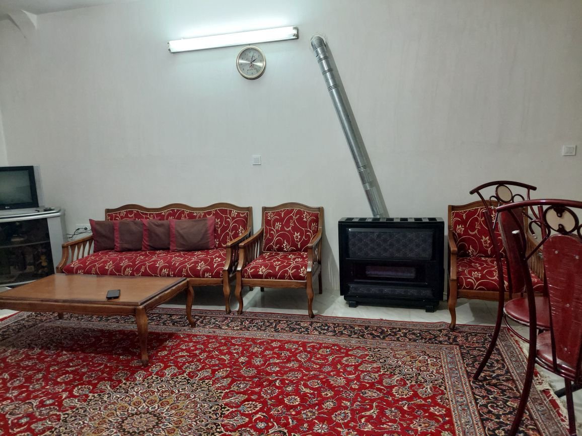 آپارتمان یک خوابه یادگار پدری واحد دزاتون