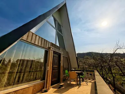 کلبه دوخوابه جکوزی دار دهکده اشراق واحد یاس