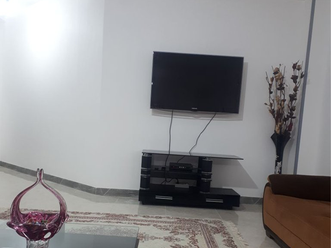 ویلا دوخوابه دربست حسین پور