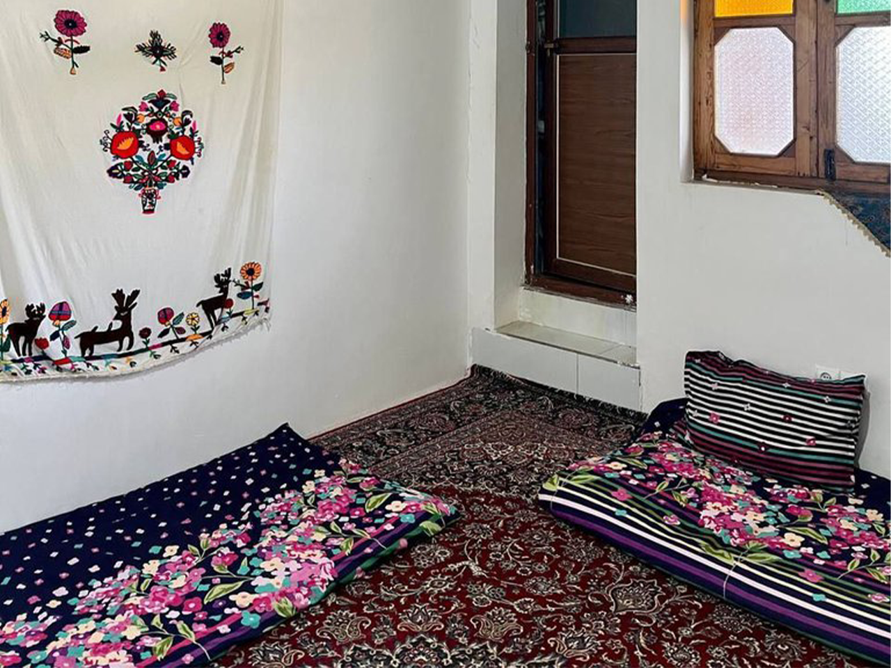 بوم گردی روز یه - واحد تالیا