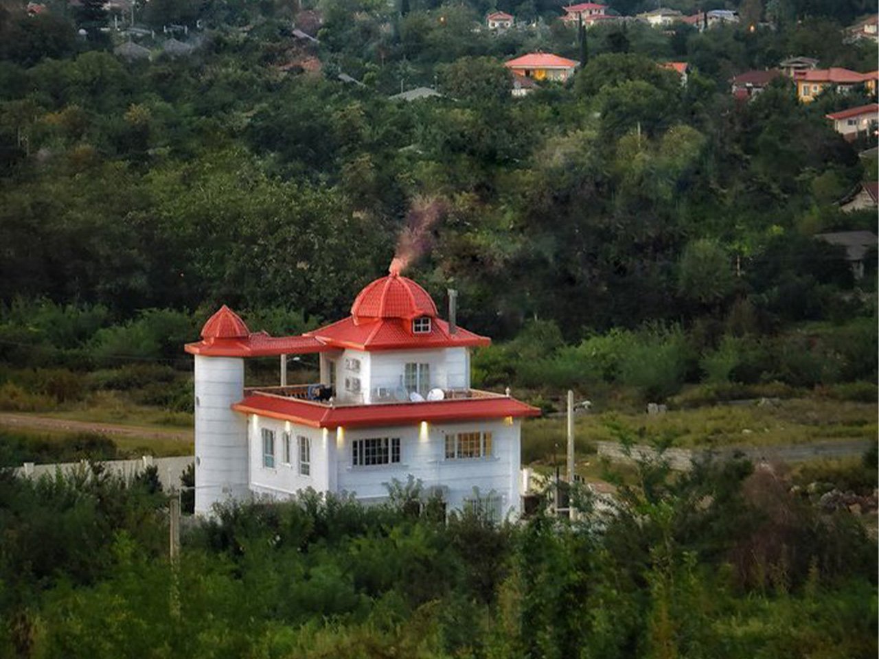 دوخوابه گل سرخ 1