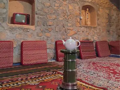 مجتمع اقامتی ایل یورد - واحد سنگی