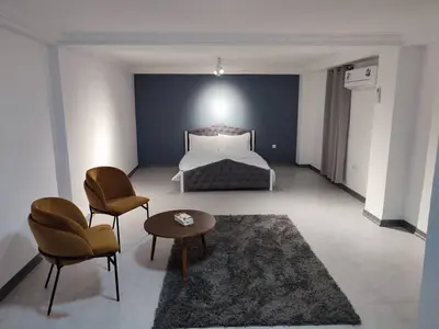 سوئیت فلت آرامون 5