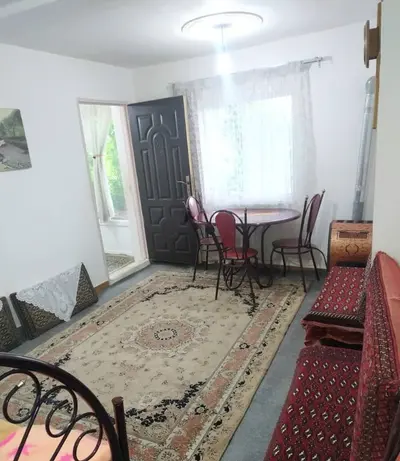 اقامتگاه سنتی دوخوابه جنگلی کهن دیاران