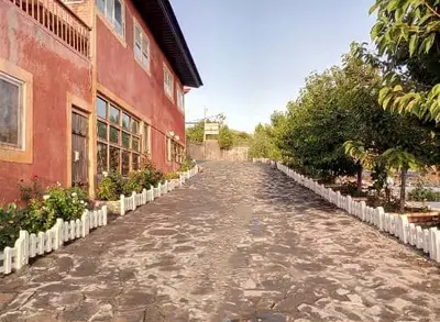 بومگردی راز رنگین کمان - واحد فلت ۳