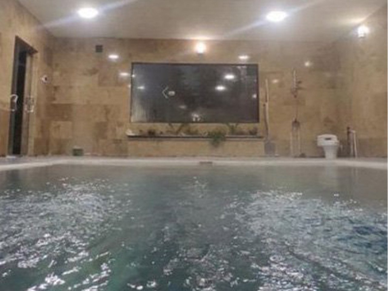 دوخوابه استخردار آبگرم علیپور