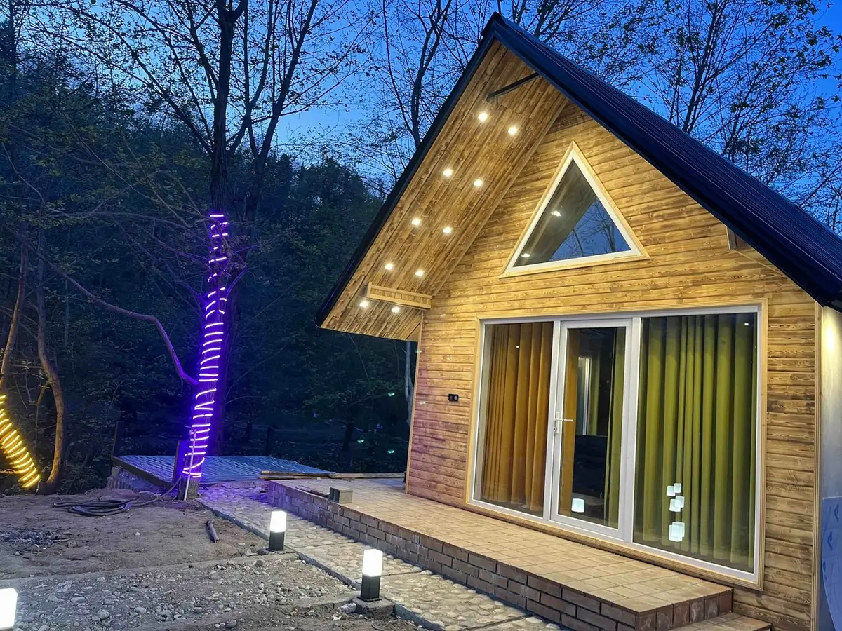 کلبه دوخوابه جنگلی آرتمیس