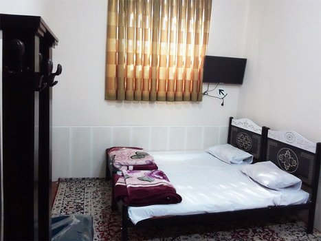 مسافرخانه عقابکوه - واحد دوتخته