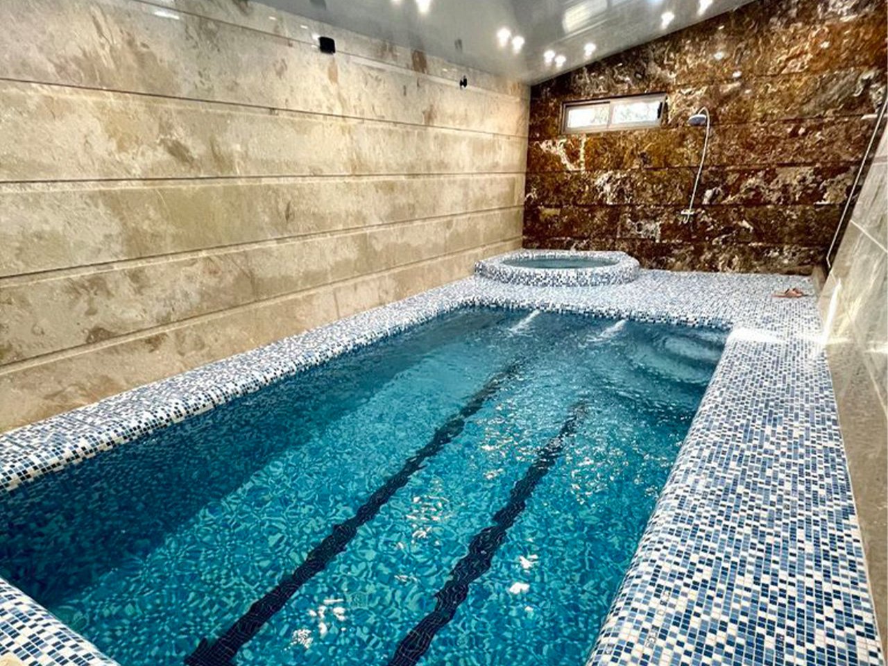 دوخوابه استخردار آبگرم اندیشه