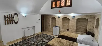 اقامتگاه سنتی گلابتون - واحد بی ۰۱