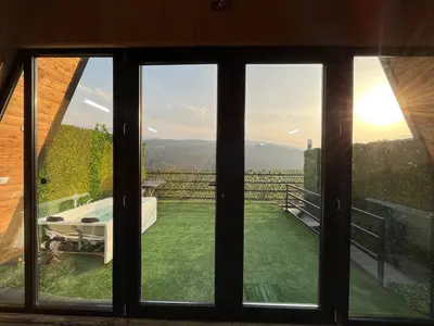 کلبه یک خوابه سوئیسی الدار ماهو