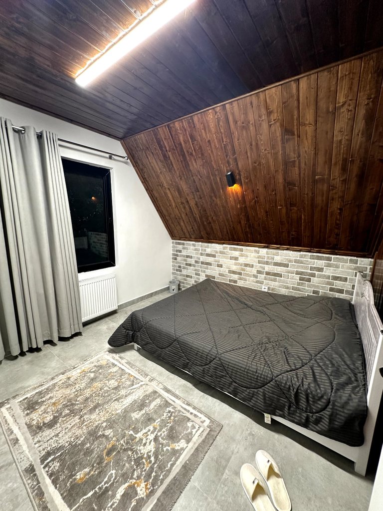 کلبه دوخوابه سوئیسی جکوزی دار مَلِج