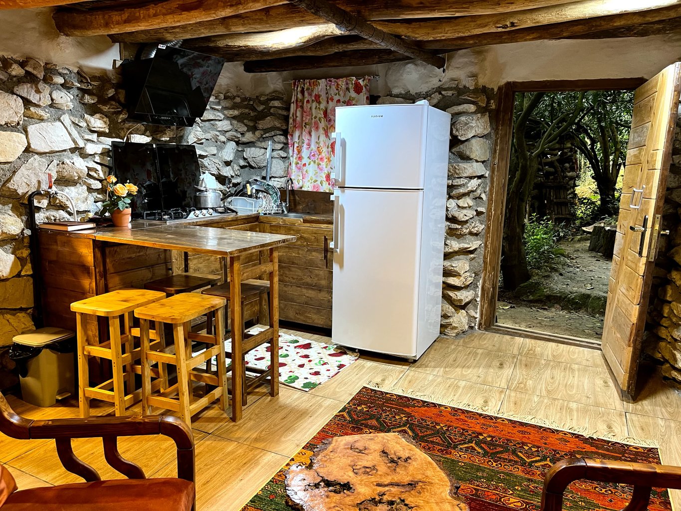 کلبه یک خوابه جنگلی حلما