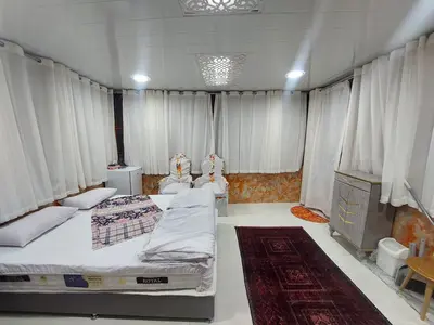 اقامتگاه سنتی کلوت حرفه ای شهداد - واحد ۱۷