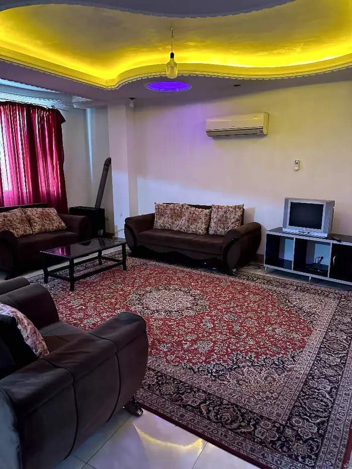 آپارتمان یک خوابه اکبریان 2