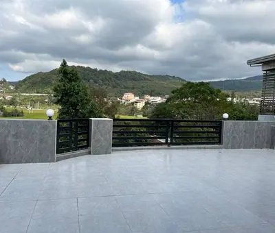 سوئیت فلت زمانی