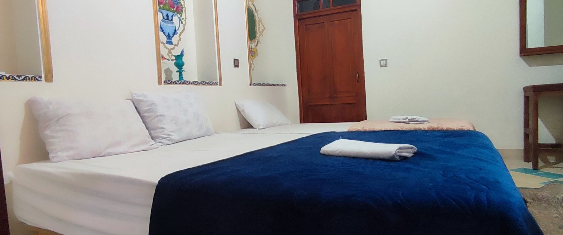 ملک تاج - واحد دودری