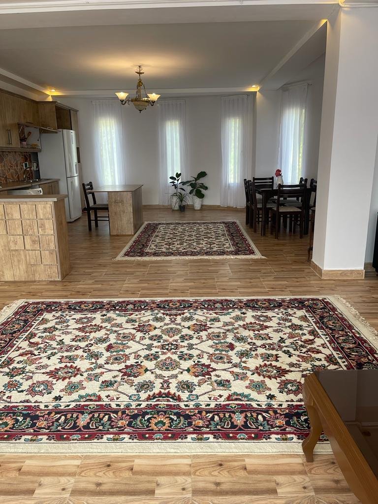 آپارتمان یک خوابه جنگلی ارغوان