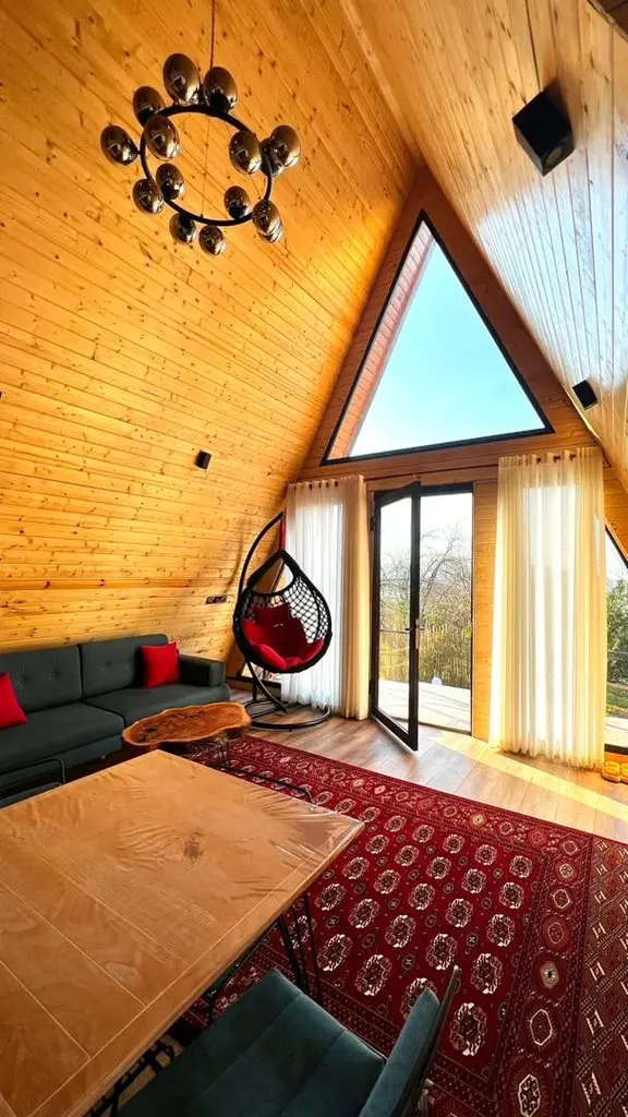 کلبه یک خوابه سوئیسی استخردار آبگرم ریرا