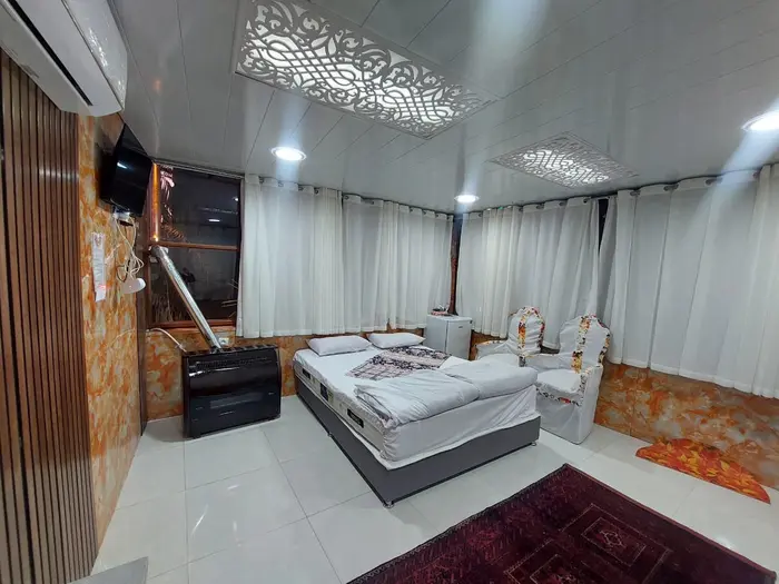 اقامتگاه سنتی کلوت حرفه ای شهداد - واحد ۱۷