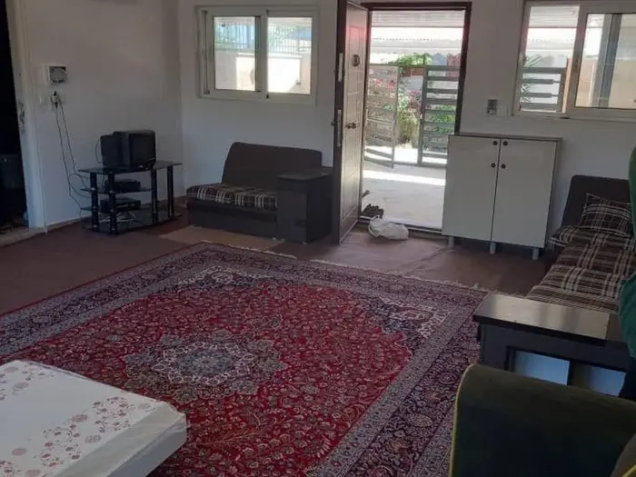 آپارتمان یک خوابه سفید رود 1