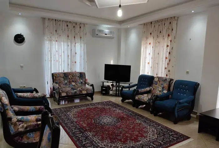 ویلا دوخوابه استخردار آبگرم کیان 1