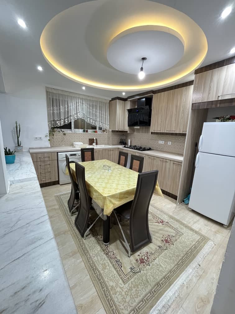 دوخوابه پارک لاله