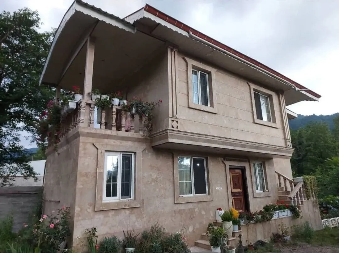 ویلا دوخوابه جنگلی آریانا قلعه رودخان