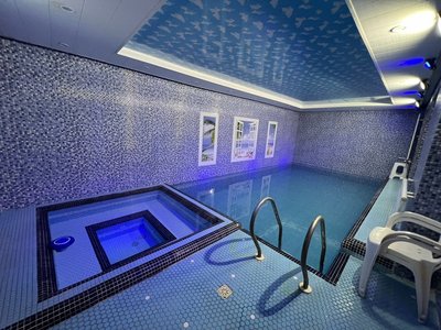 ویلا سه خوابه ساحلی استخردار آبگرم آرش