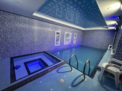 ویلا سه خوابه ساحلی استخردار آبگرم آرش