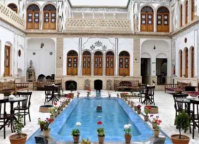 اقامتگاه سنتی سرای صباغیان - واحد مهتاب