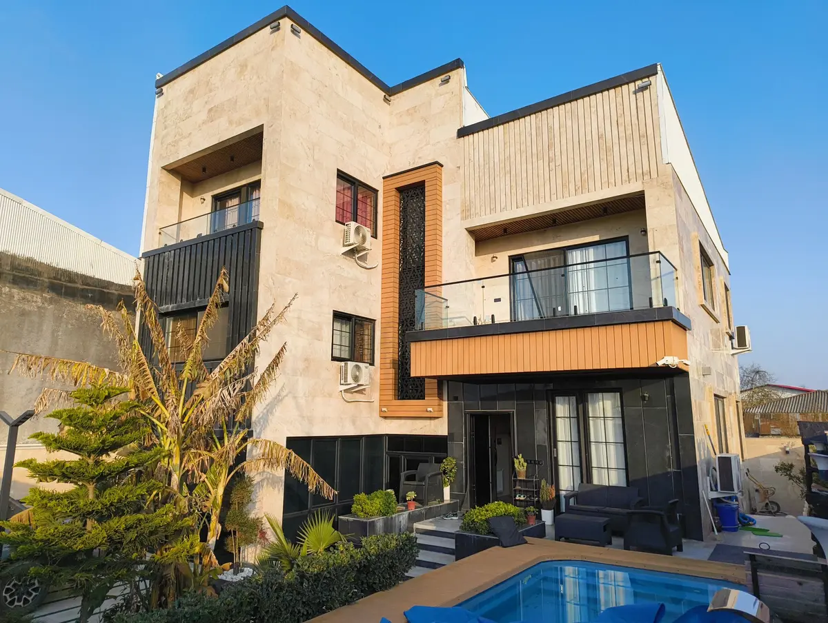 ویلا سه خوابه استخر دار شالکوه