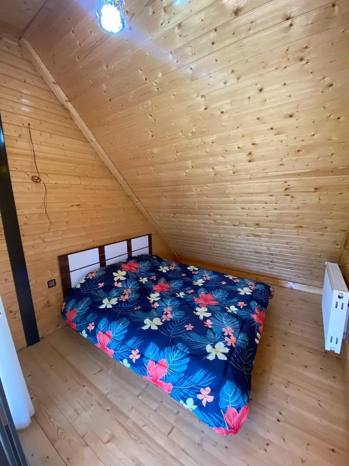 کلبه دوخوابه لفور 3