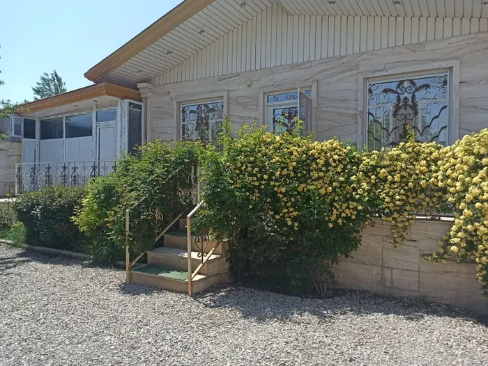 ویلا یک خوابه استخردار آبگرم دانش