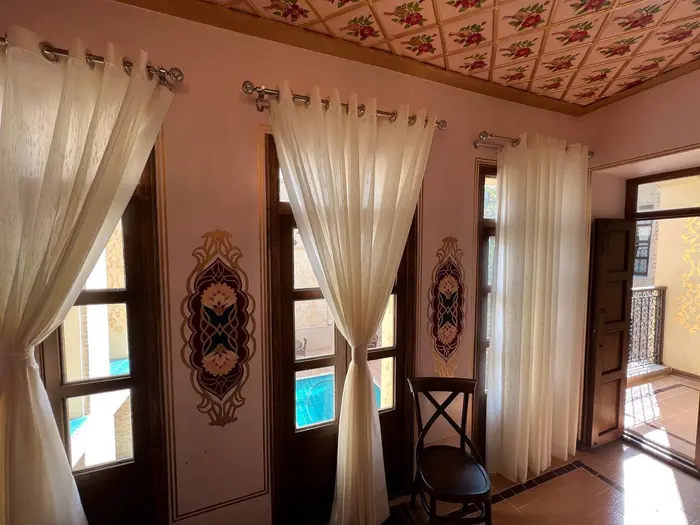 اقامتگاه سنتی روزبهان - واحد سیمین دخت