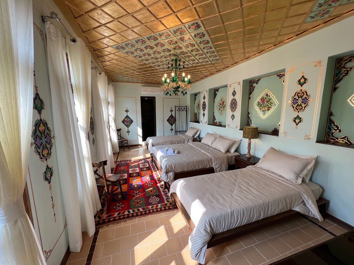 روزبهان - واحد ایران دخت