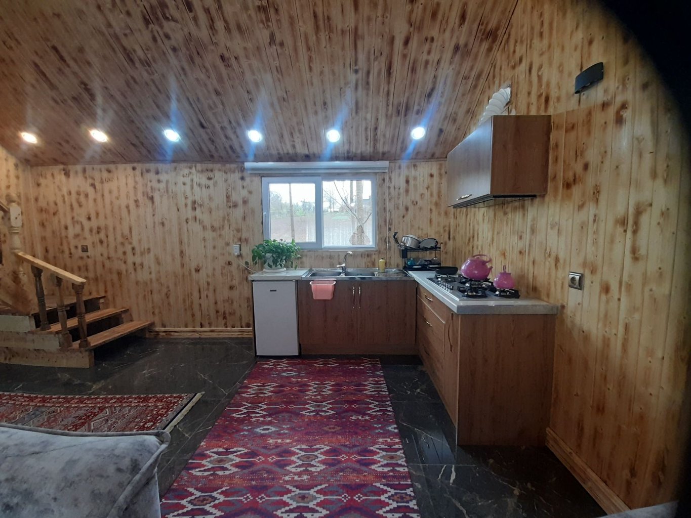 یک خوابه مهر لفور