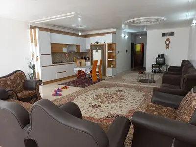 آپارتمان دوخوابه سایه روشن