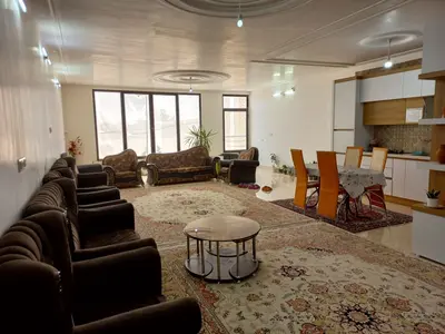 آپارتمان دوخوابه سایه روشن