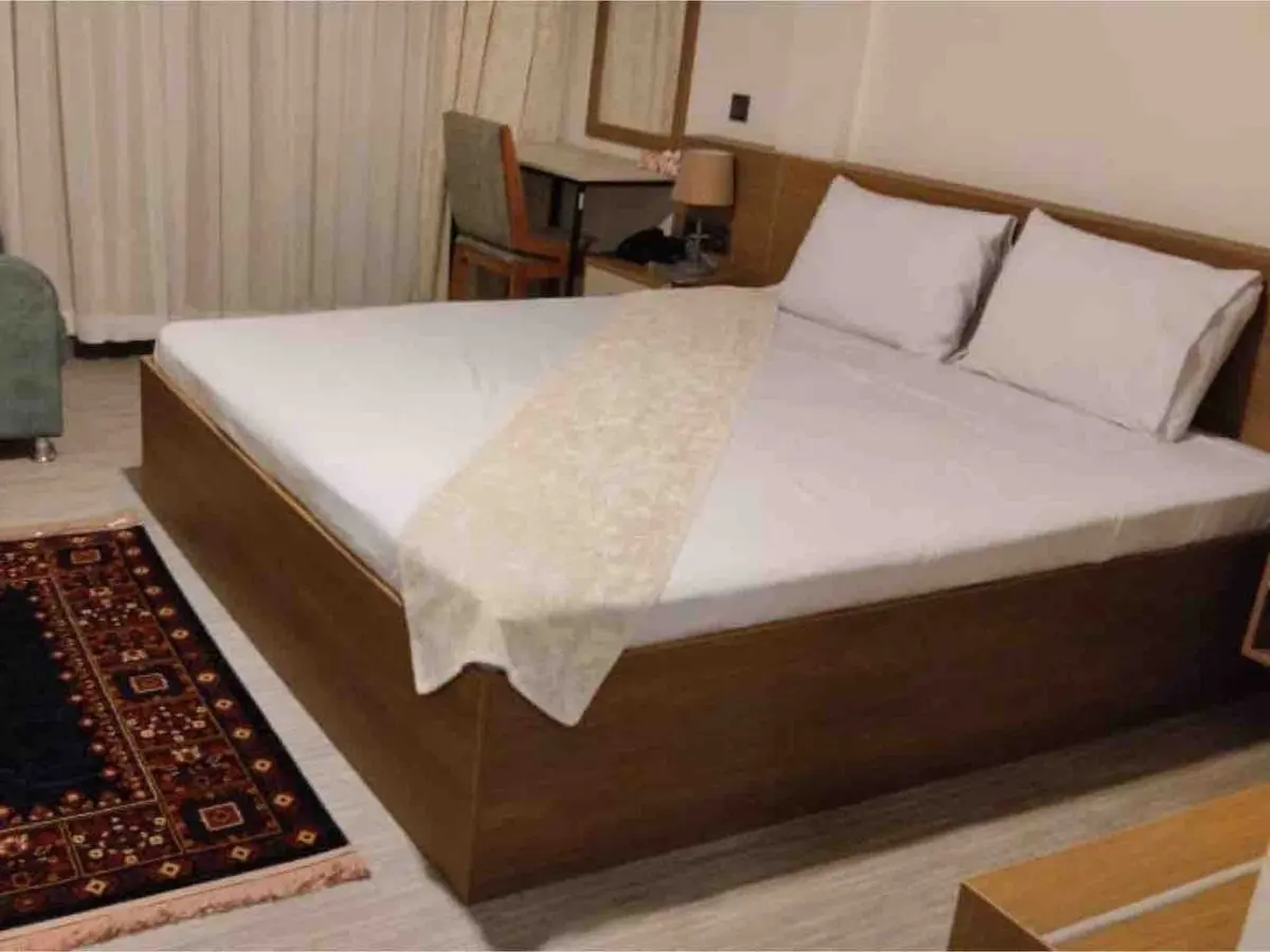 مسافرخانه شهریارنوین واحد دوتخته کینگ ۳ کارگر جنوبی