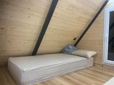 کلبه یک خوابه جنگلی شمع ساحل