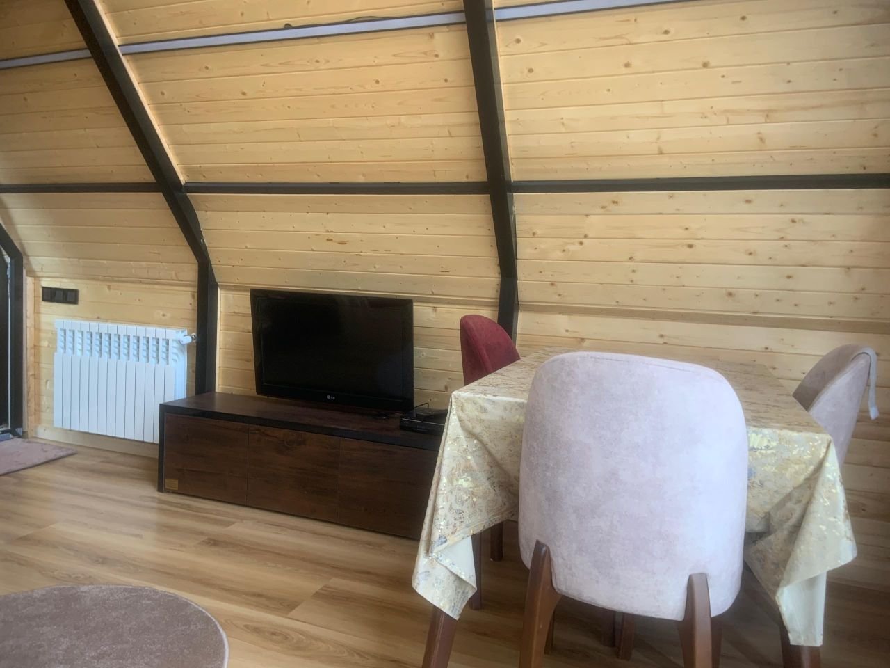 یک خوابه جنگلی شمع ساحل