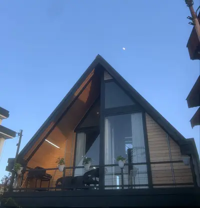 کلبه یک خوابه جنگلی شمع ساحل