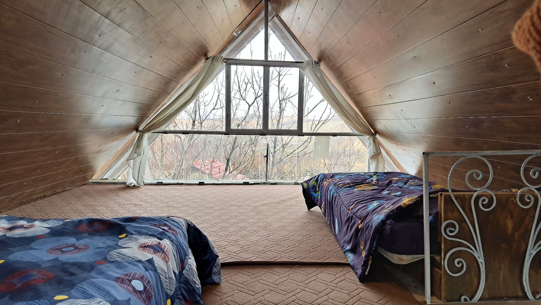 یک خوابه سوئیسی استخردار برم خوشمکان