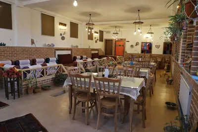 بومگردی گلجان - واحد اطلسی