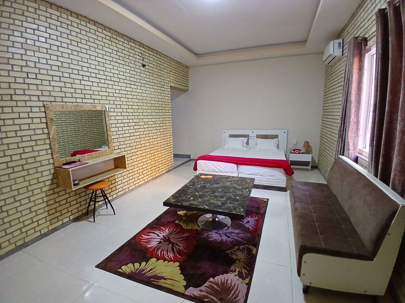 مجتمع اقامتی نارنج سرا - واحد ۱۰۴