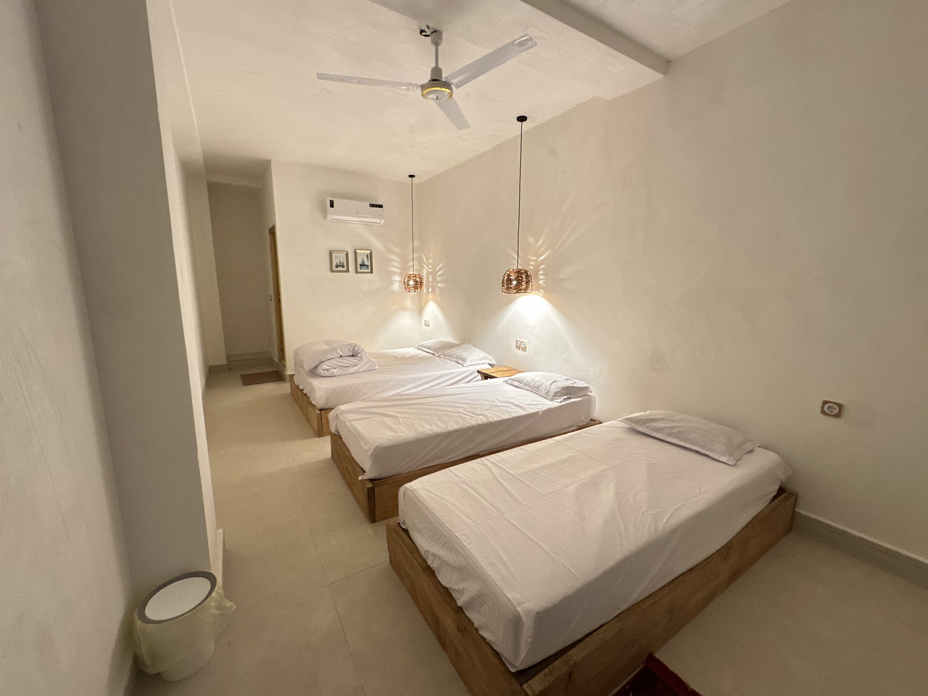 بومگردی اقامتگاه بومگردی عادل - واحد سنیار