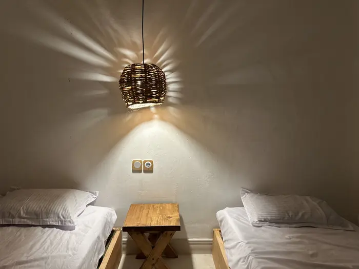 بوم گردی اقامتگاه بومگردی عادل - واحد سنیار