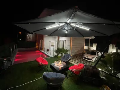 ویلا دوخوابه استخردار آبگرم آقاجانی