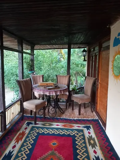 کلبه دوخوابه باغ ممتاز